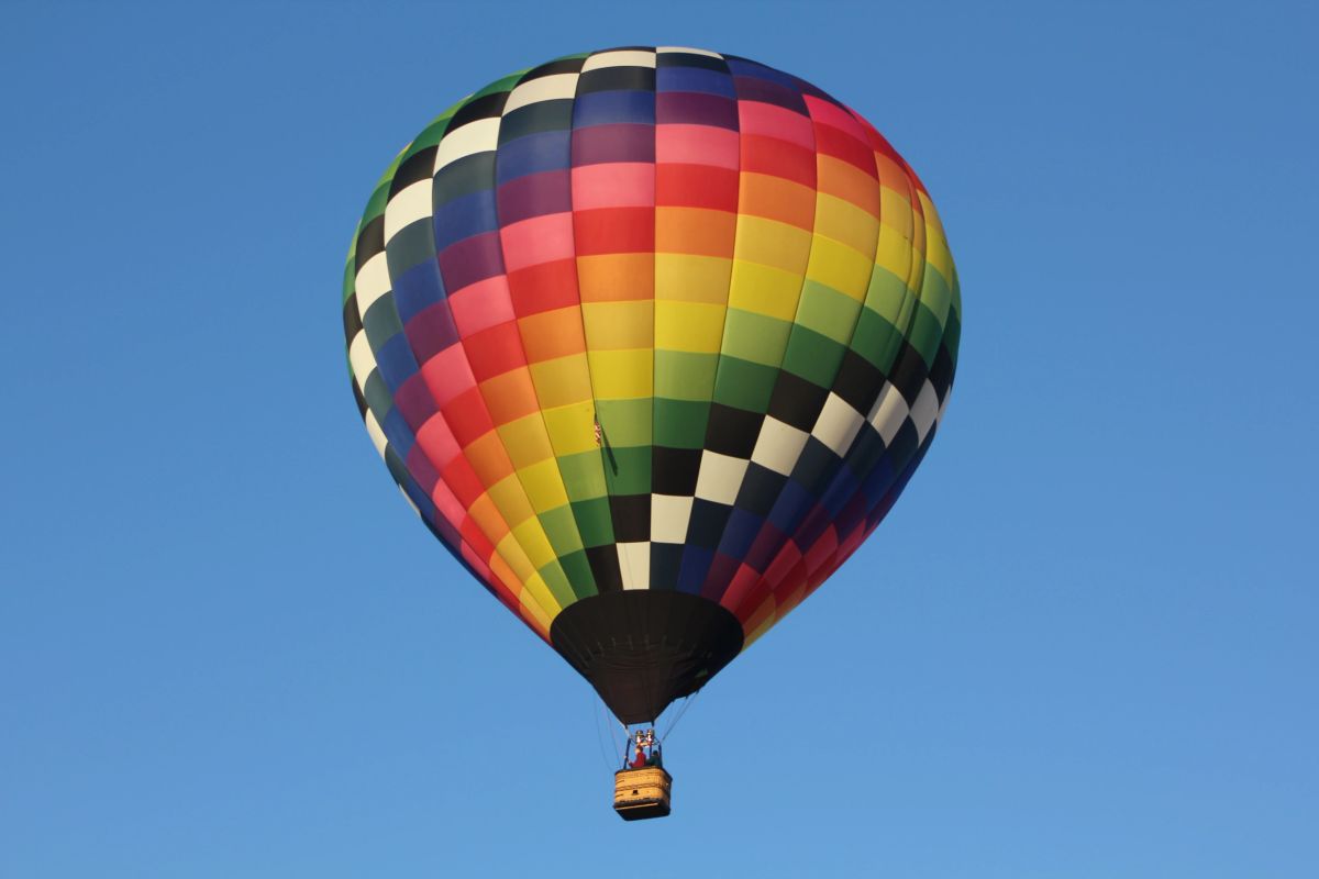 Hot air balloon photo 27