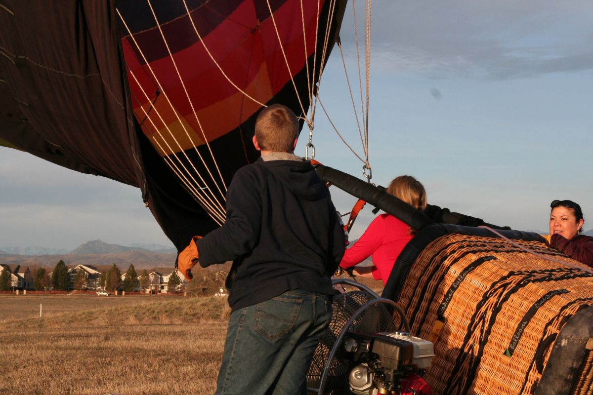 Hot air balloon photo 38
