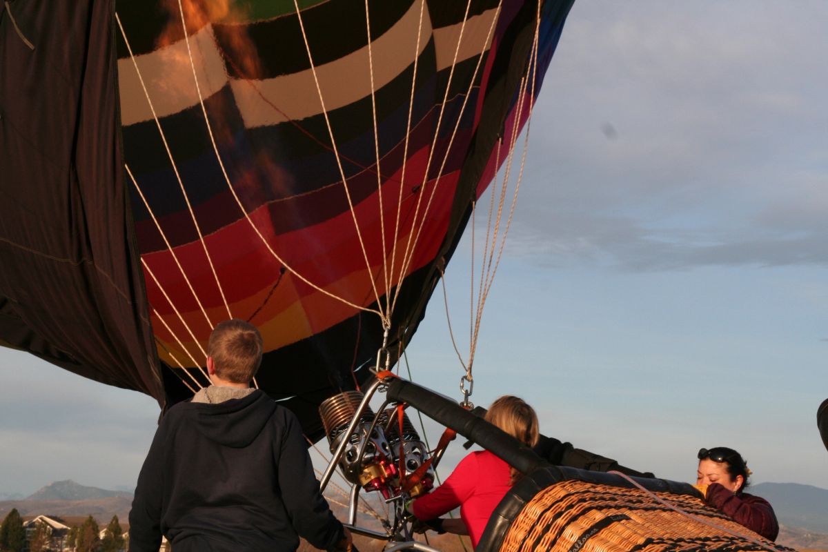 Hot air balloon photo 43