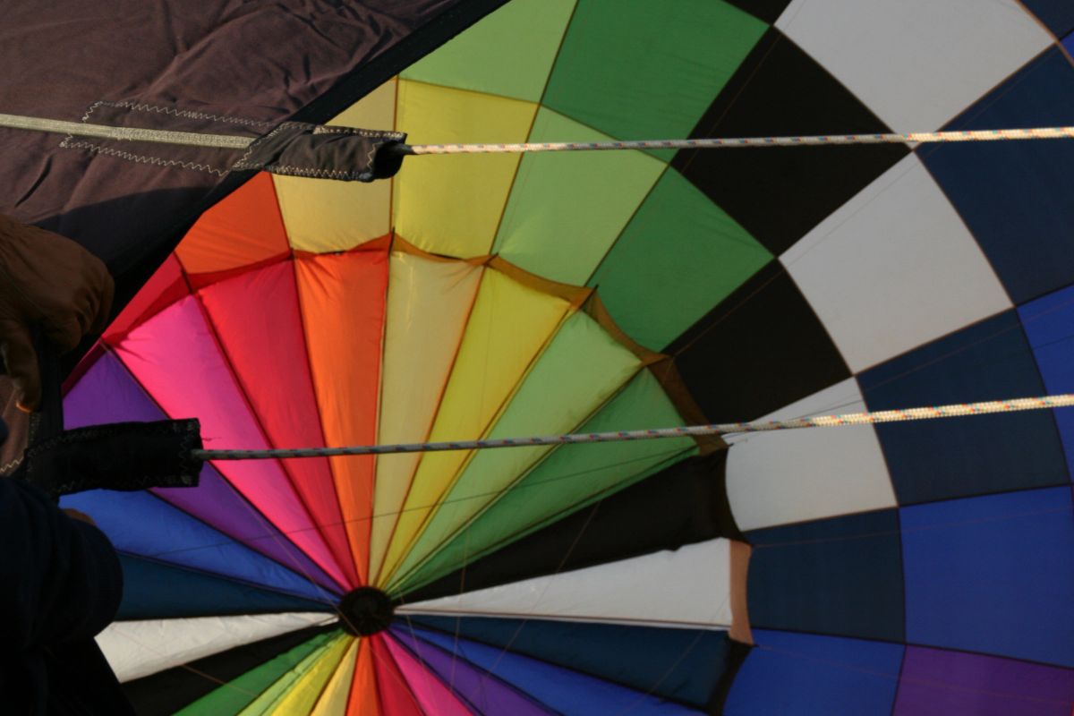 Hot air balloon photo 48
