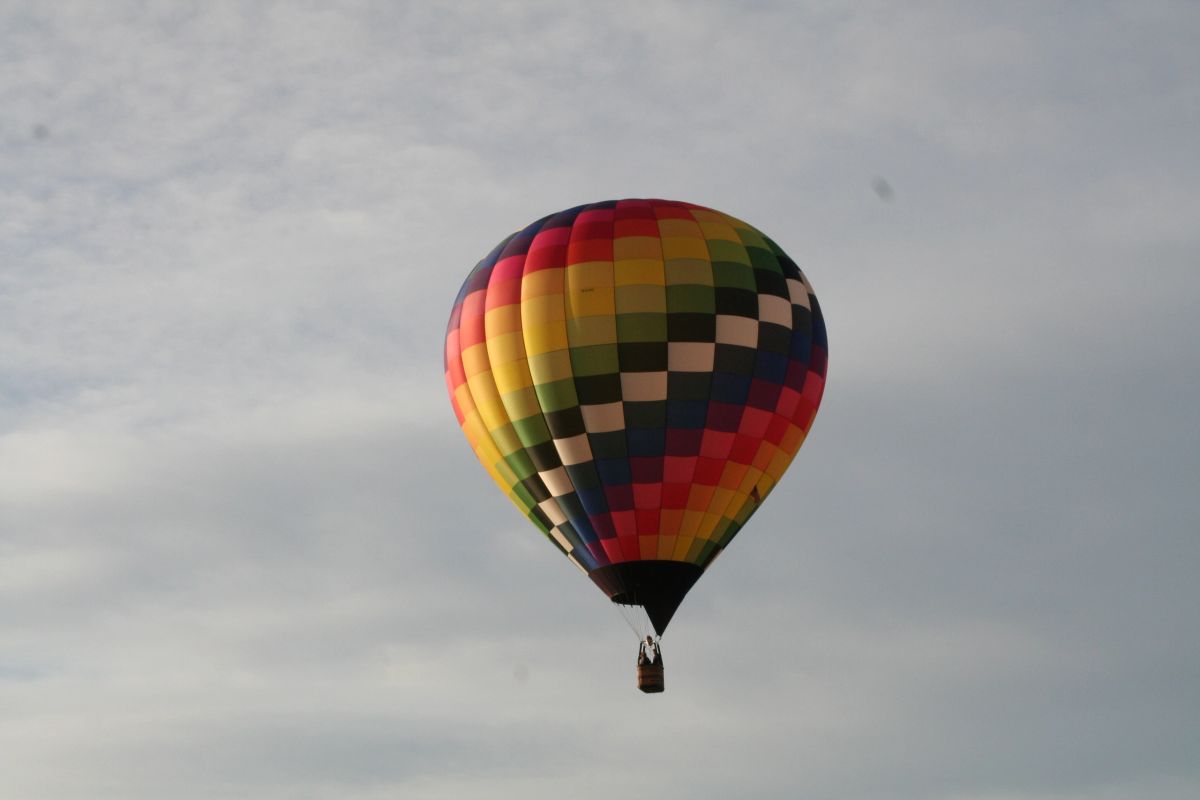 Hot air balloon photo 70