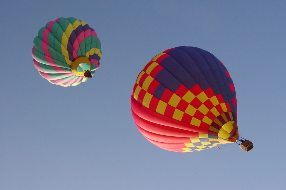 Hot air balloon photo 171