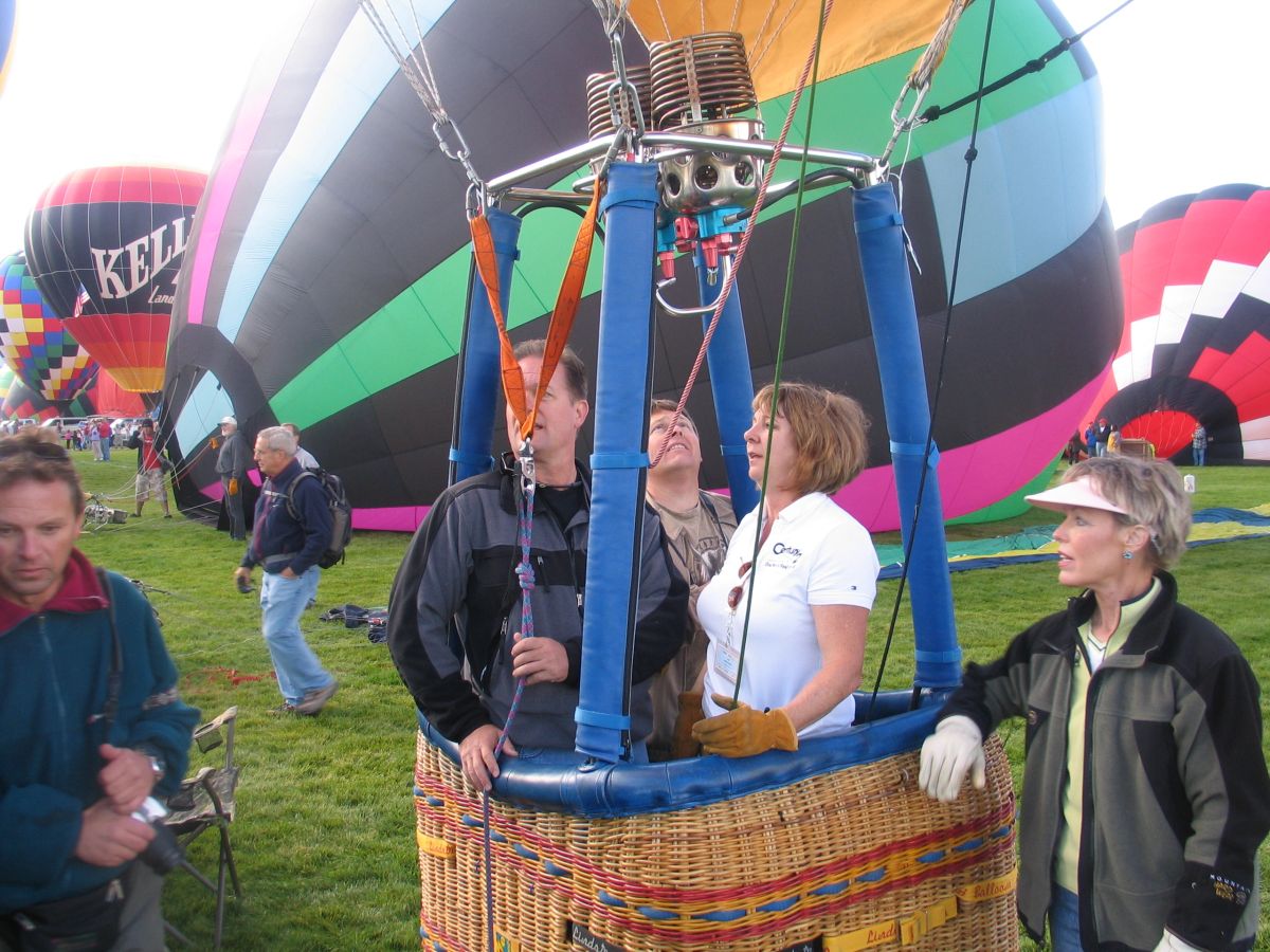 Hot air balloon photo 181